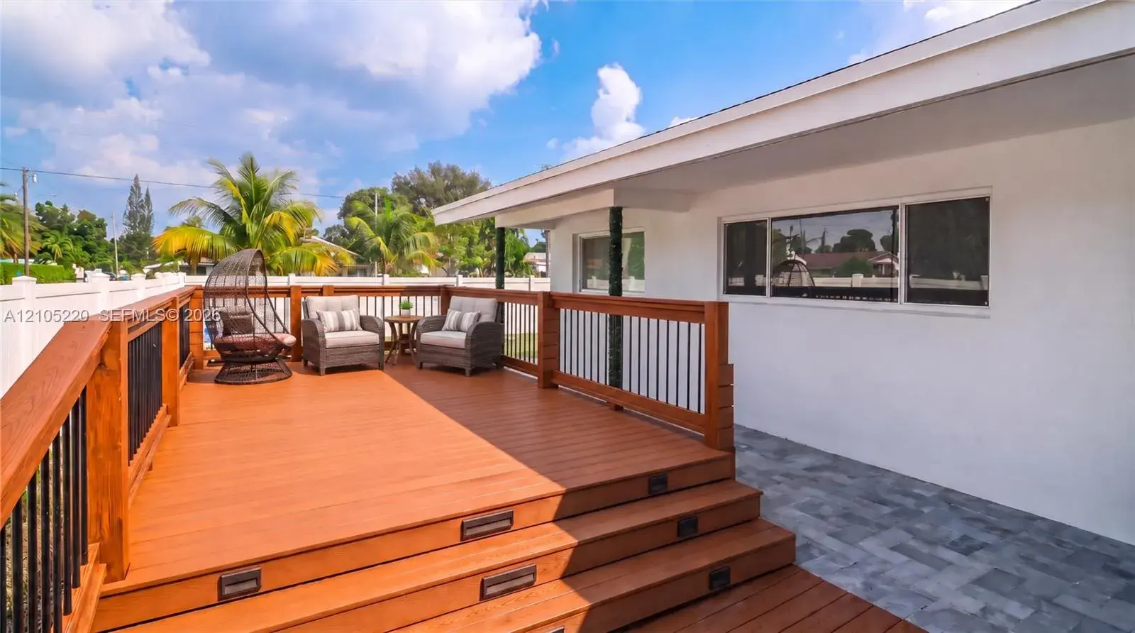 17251 NE 2nd Ct, North Miami Beach FL 33162