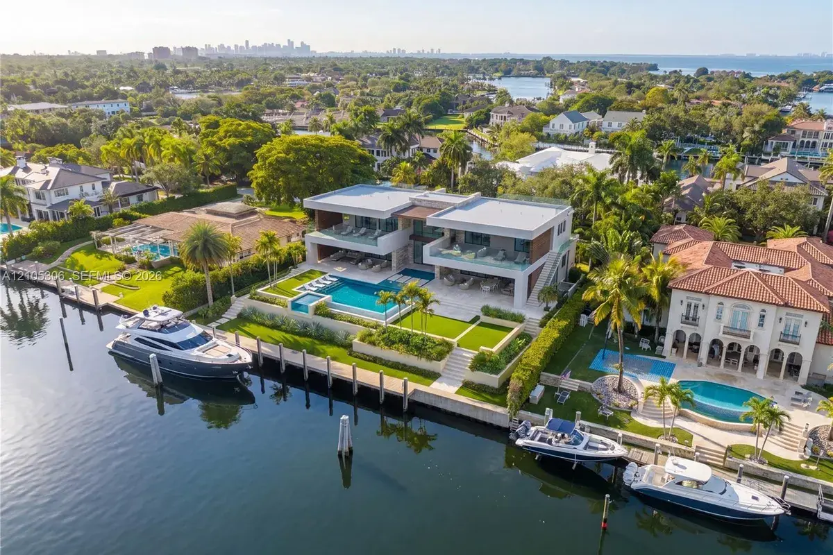 9340 Balada St, Coral Gables FL 33156