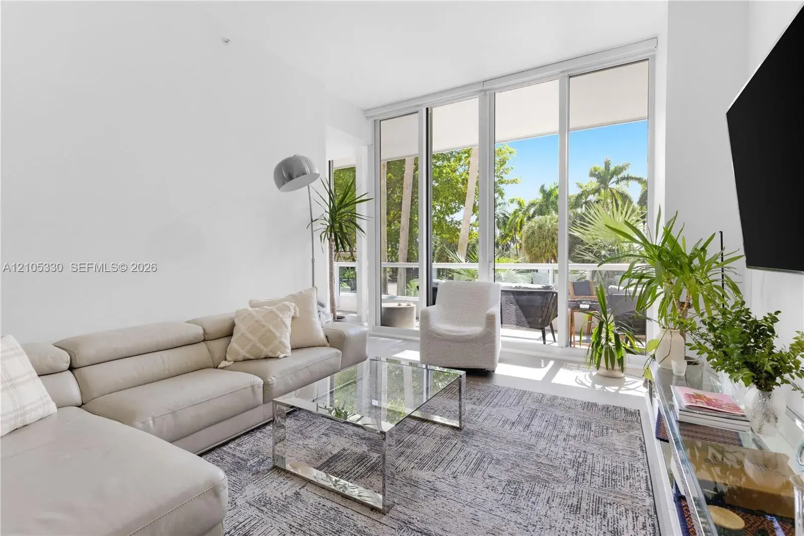 21205 Yacht Club Dr # 304, Aventura FL 33180