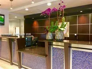 1800 N Bayshore Dr # 2704, Miami FL 33132