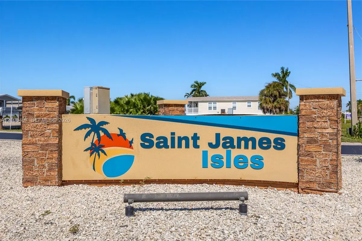 3096 Skipper, Saint James City FL 33956