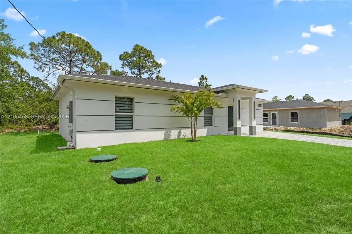 1053 S Joponica, Lehigh Acres FL 33974
