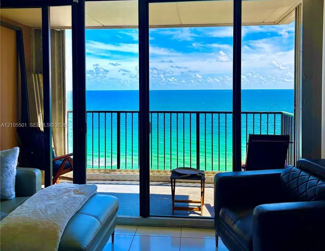 2101 S Ocean Dr # 1902, Hollywood FL 33019