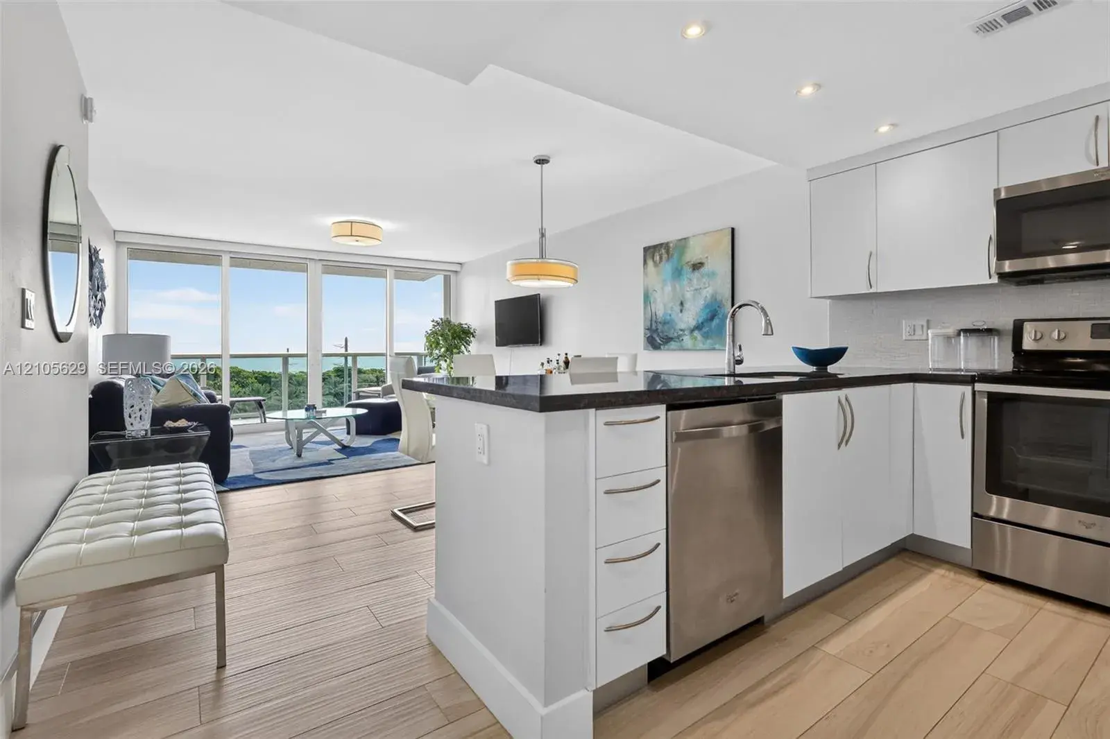 100 Bayview Dr # 710, Sunny Isles Beach FL 33160