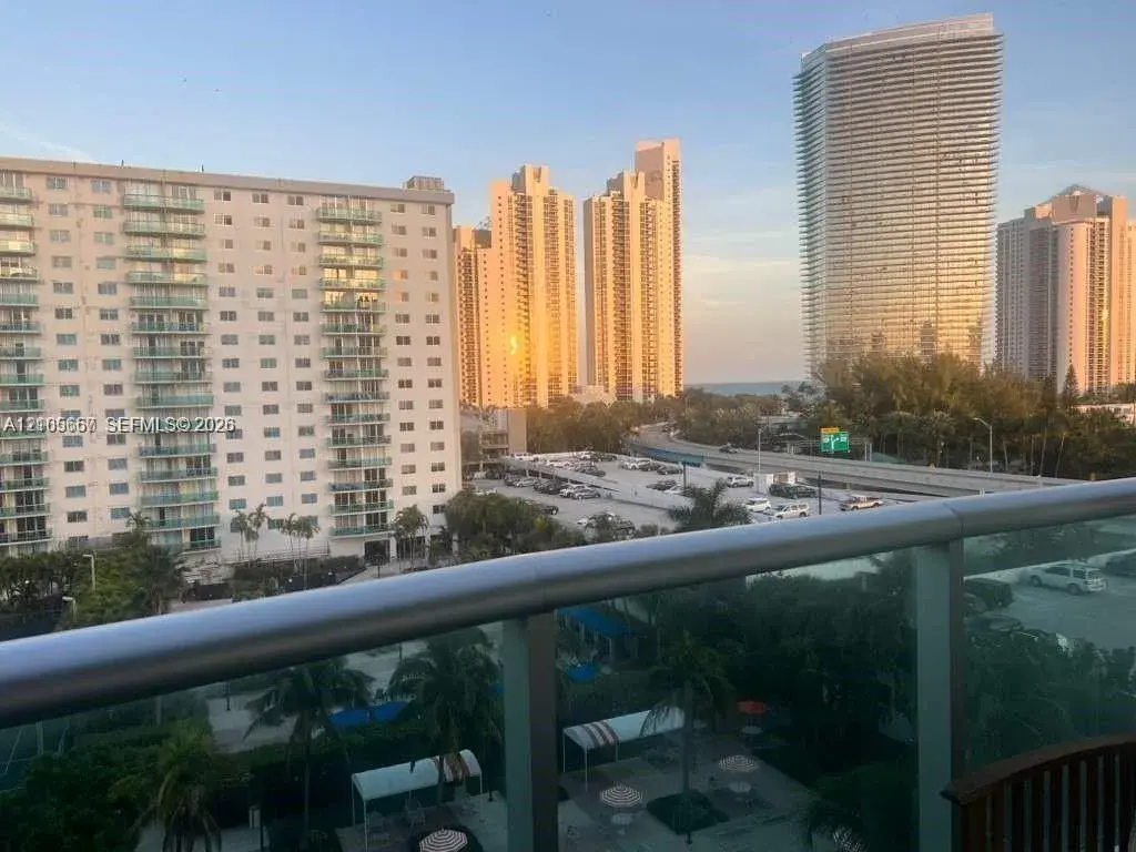 19380 Collins Ave # 808, Sunny Isles Beach FL 33160