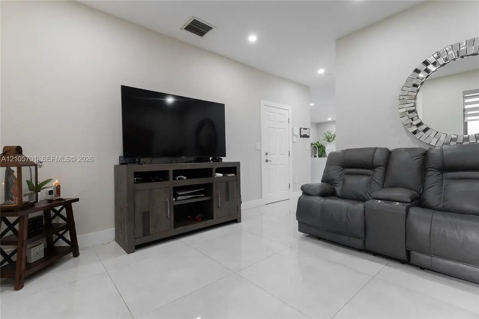 16377 SW 71st Ter, Miami FL 33193