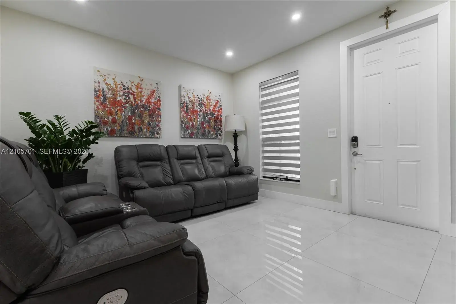 16377 SW 71st Ter, Miami FL 33193