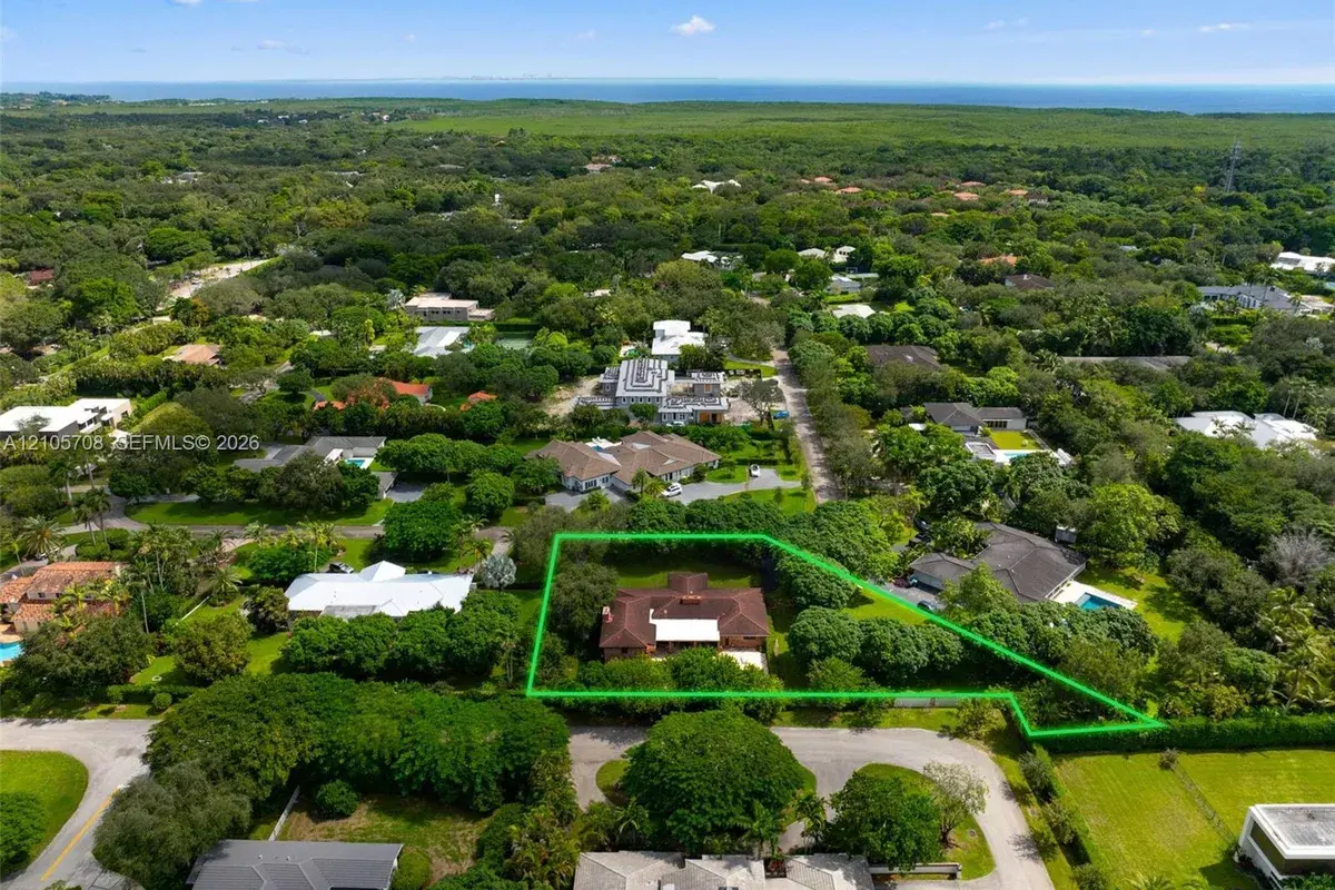 11220 SW 58th Ct, Pinecrest FL 33156