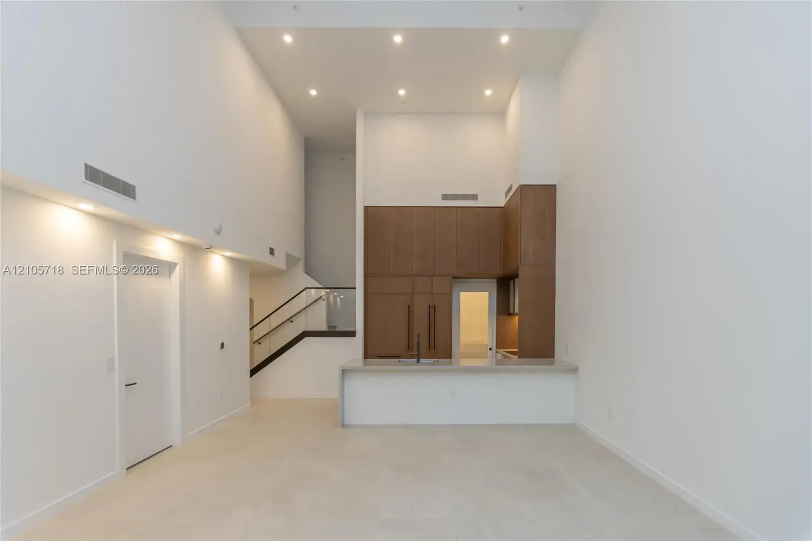 2200 Brickell Ave, Miami FL 33129