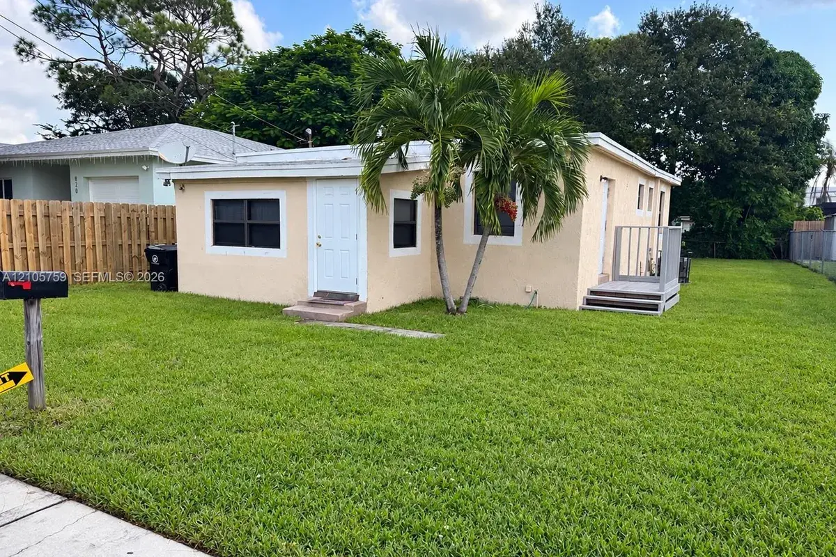824 NW 15th Ave # 824, Fort Lauderdale FL 33311