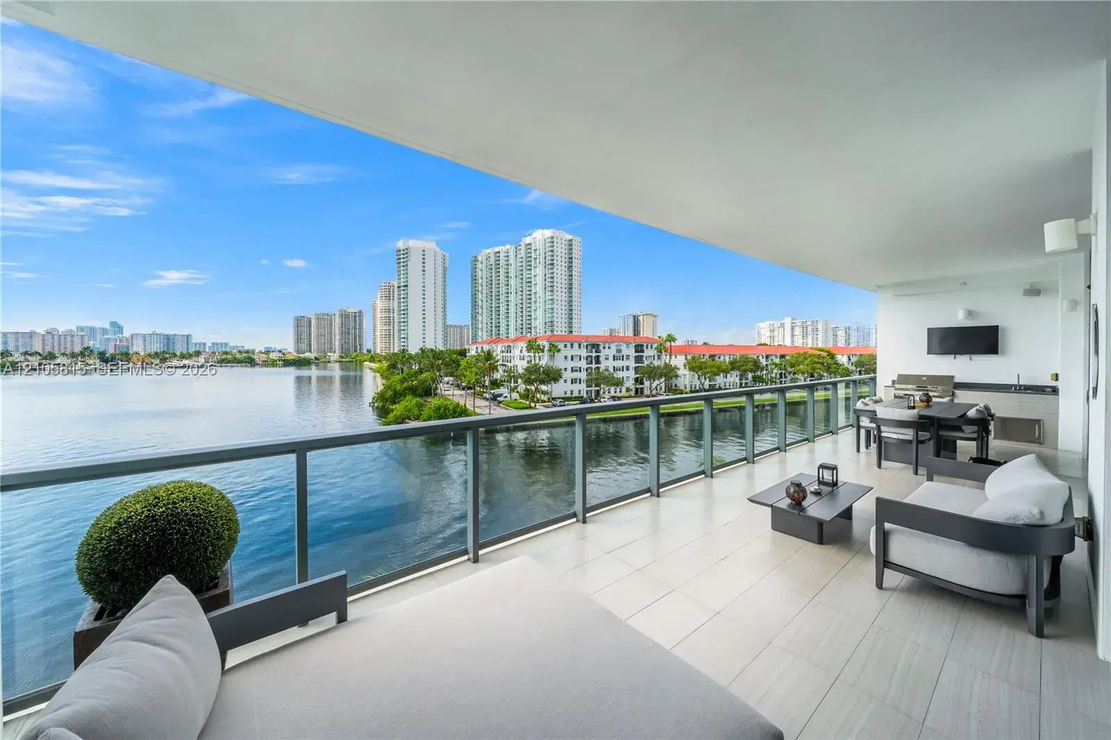 3300 NE 188th St # 312, Aventura FL 33180