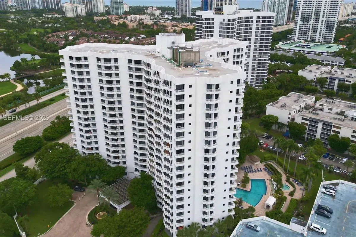 3300 NE 192nd St # 1101, Aventura FL 33180