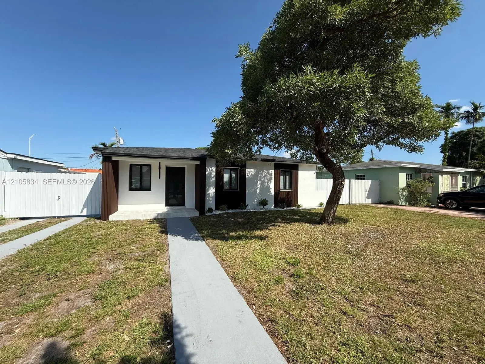 775 E 6th Pl, Hialeah FL 33010