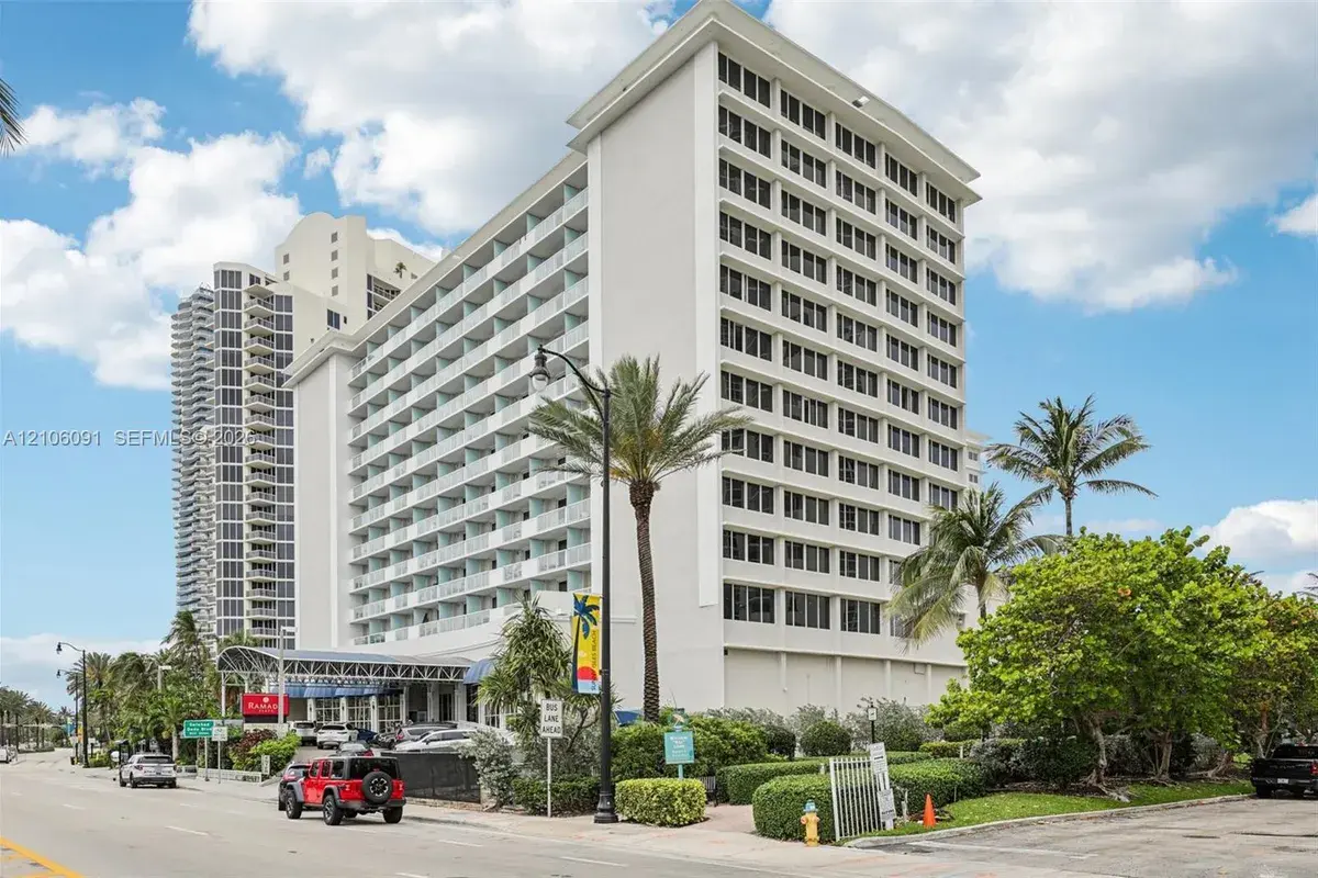 19201 Collins Ave # 223, Sunny Isles Beach FL 33160