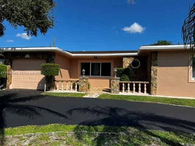 1325 N 74th Ter # 0, Hollywood FL 33024