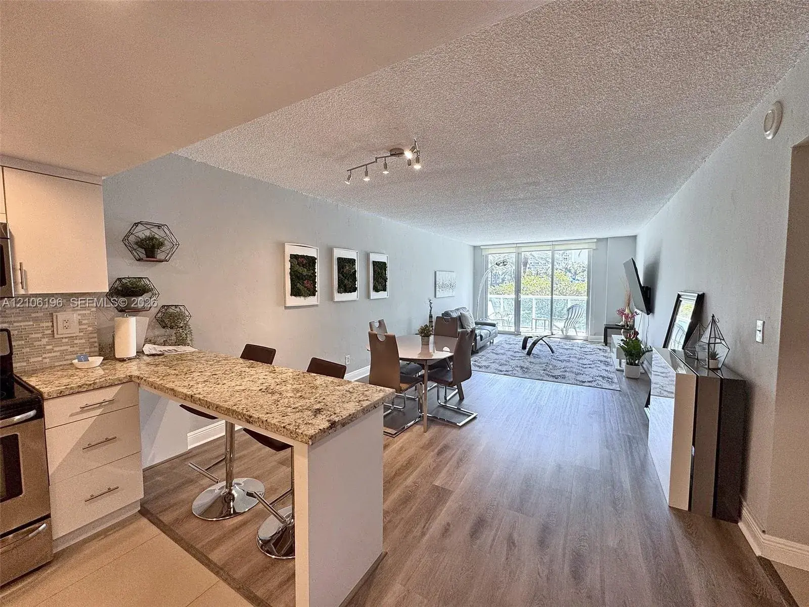 19370 Collins Ave # 225, Sunny Isles Beach FL 33160