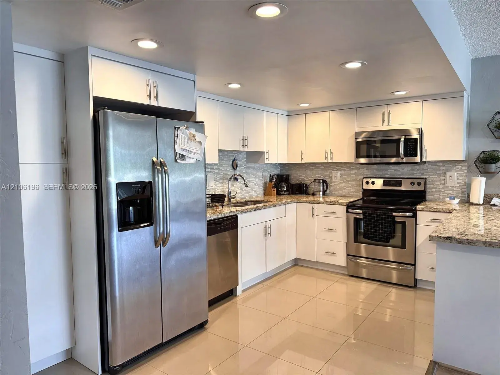 19370 Collins Ave # 225, Sunny Isles Beach FL 33160