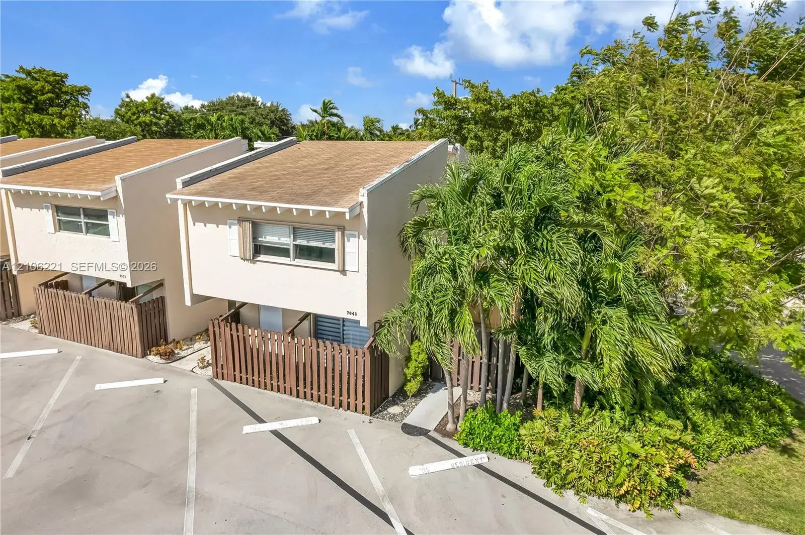 9043 Park Road Dr # 9043, Miami Shores FL 33138