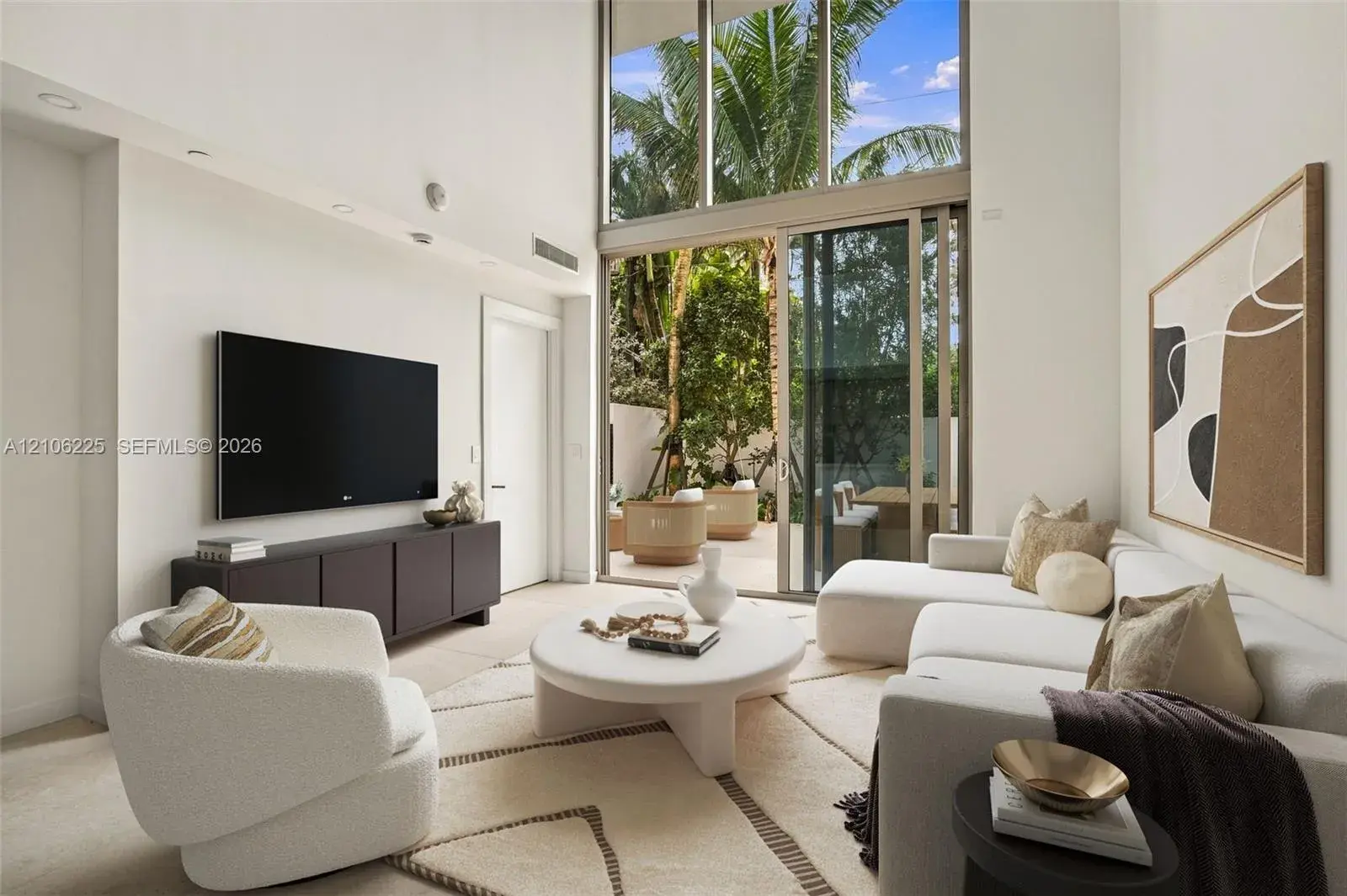 2200 Brickell Avenue, Miami FL 33129