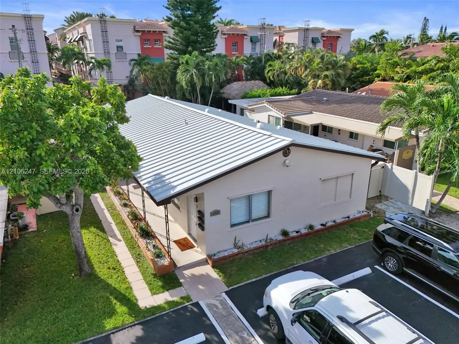 1037 N Victoria Park Rd # 2, Fort Lauderdale FL 33304