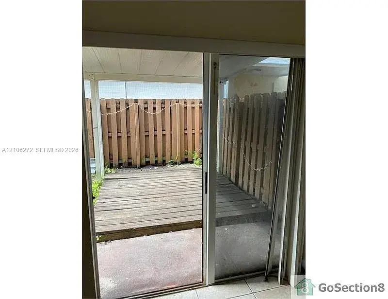 7075 NW 173rd Dr # 1404, Hialeah FL 33015