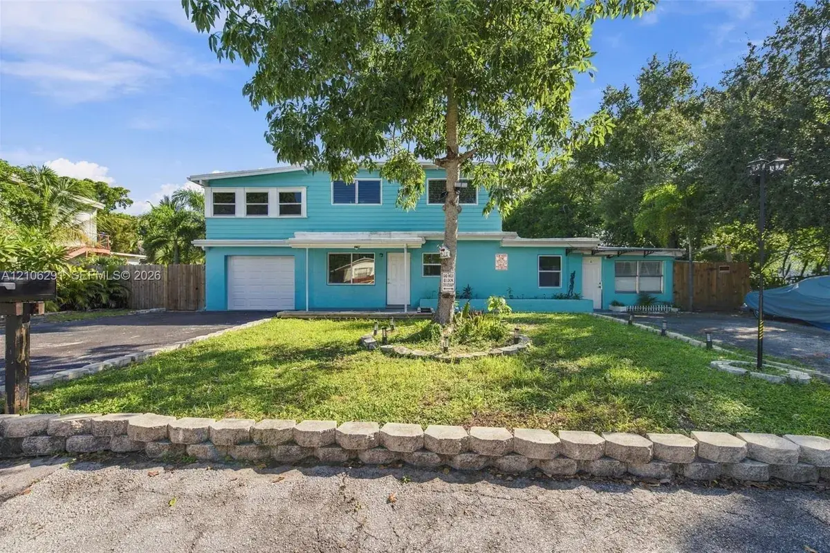 766 NW 42nd St, Oakland Park FL 33309