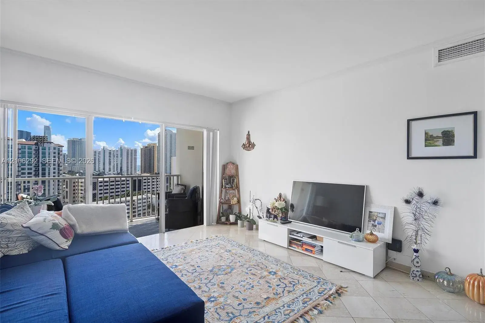 300 Bayview Dr # 1503, Sunny Isles Beach FL 33160