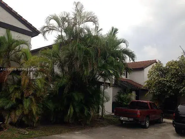 4859 SW 152nd Ct # 40, Miami FL 33185