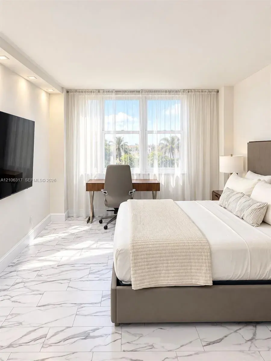 251 174th St # 1415, Sunny Isles Beach FL 33160