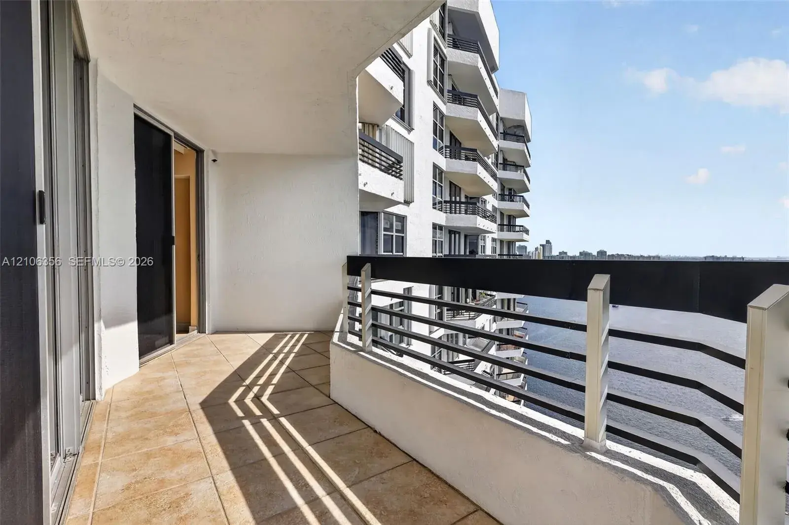19195 NE 36th Ct # 2704, Aventura FL 33180