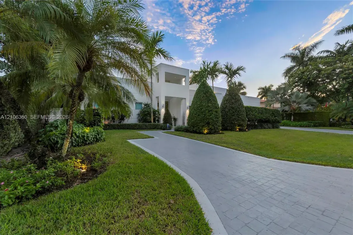 2632 NE 35th Dr, Fort Lauderdale FL 33308