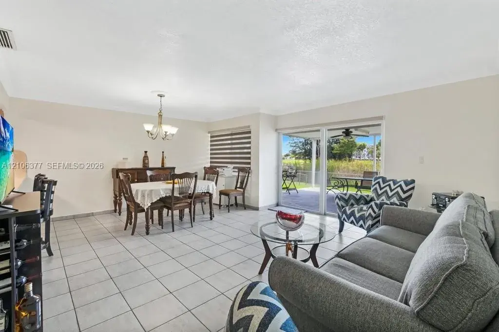 12040 SW 10th Ter, Miami FL 33184