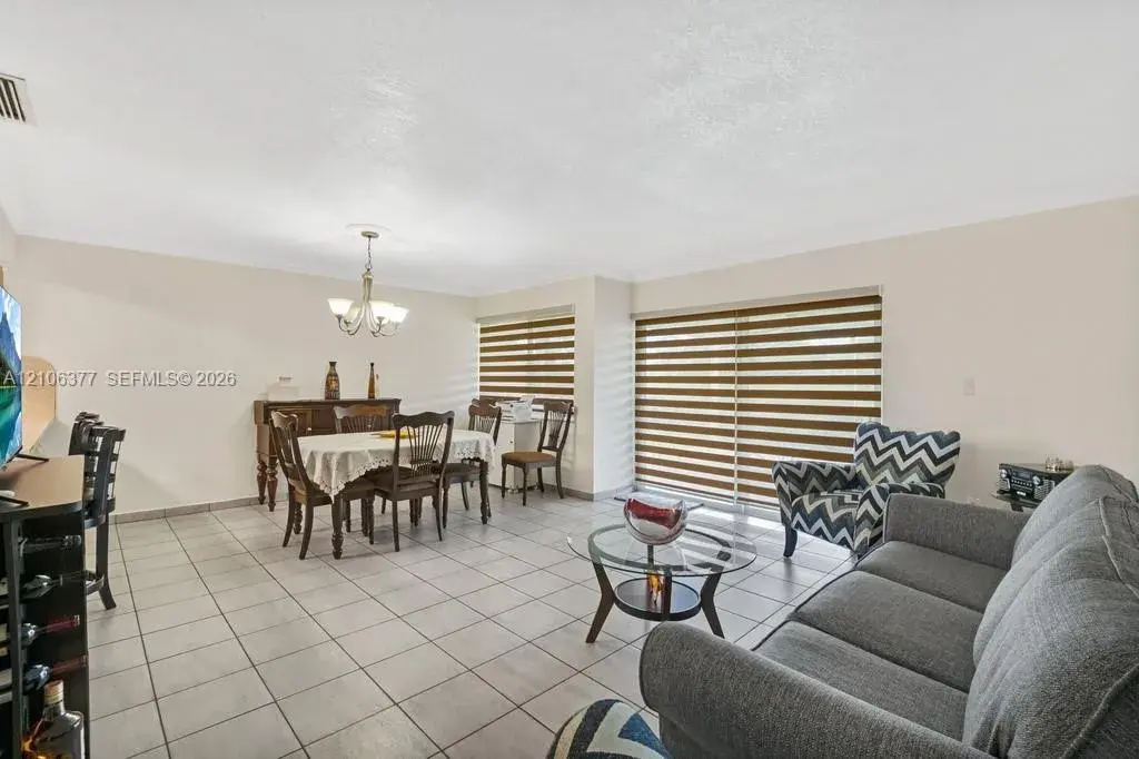 12040 SW 10th Ter, Miami FL 33184