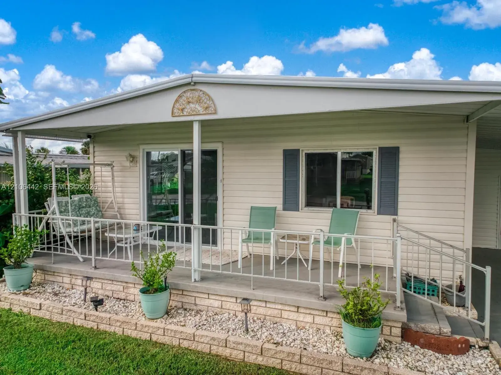 2024 E Robin Avenue, Sebring FL 33870