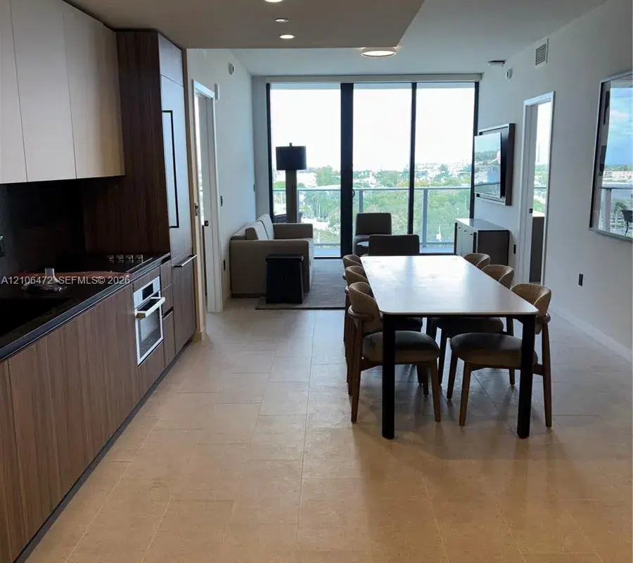 13899 Biscayne Blvd # 907, Miami FL 33181