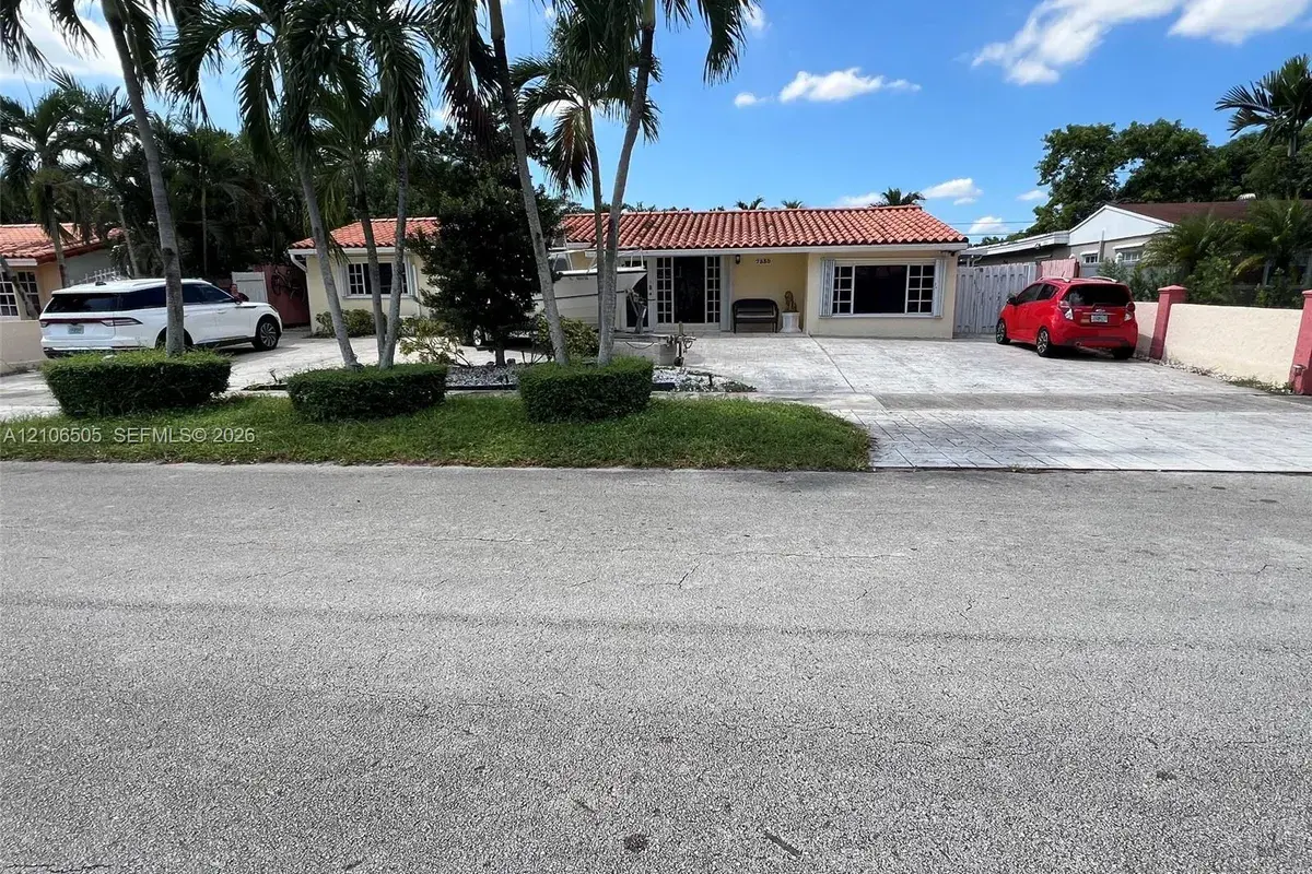 7330 W 14th Ave, Hialeah FL 33014