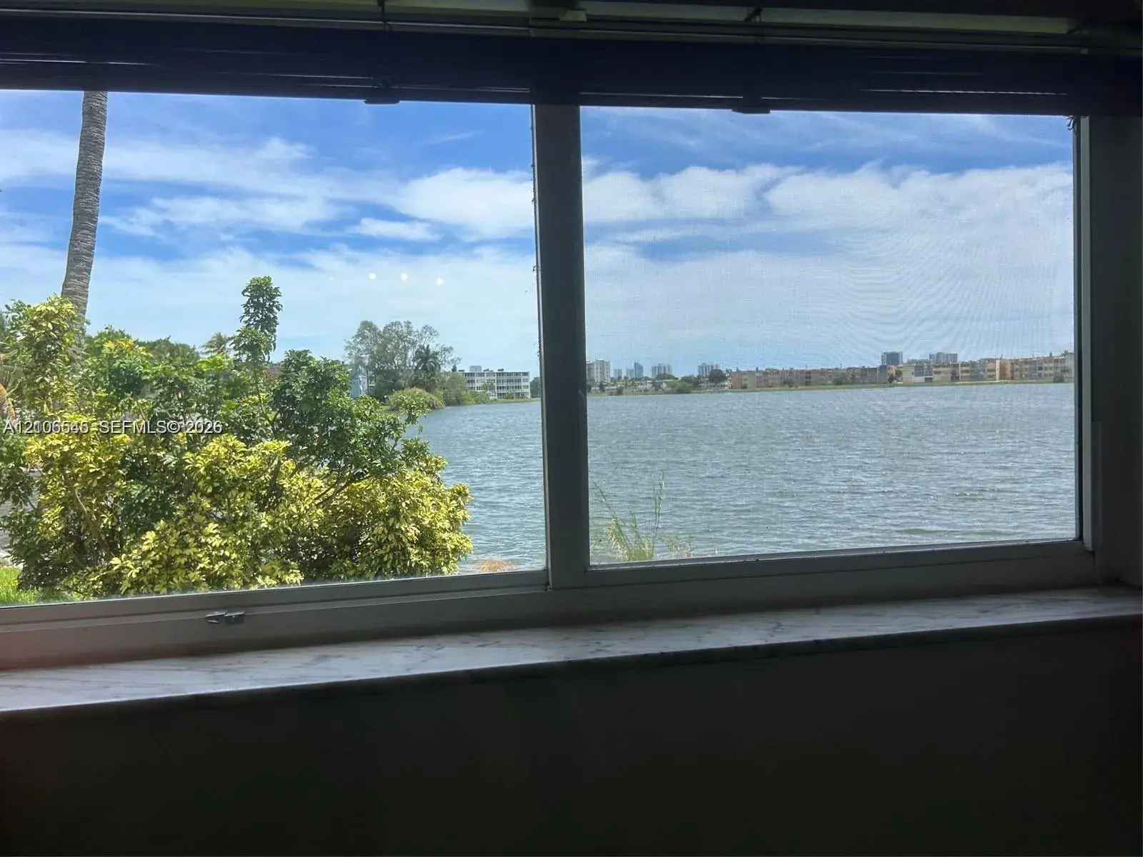 18901 NE 14th Ave # 101, Miami FL 33179