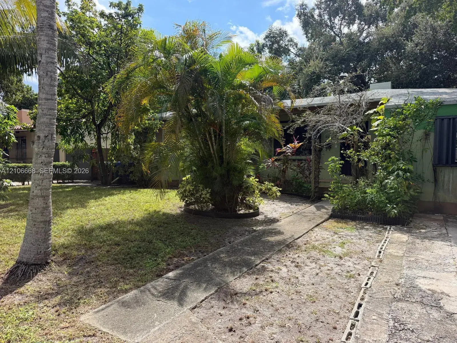 212 NE 47th St, Miami FL 33137