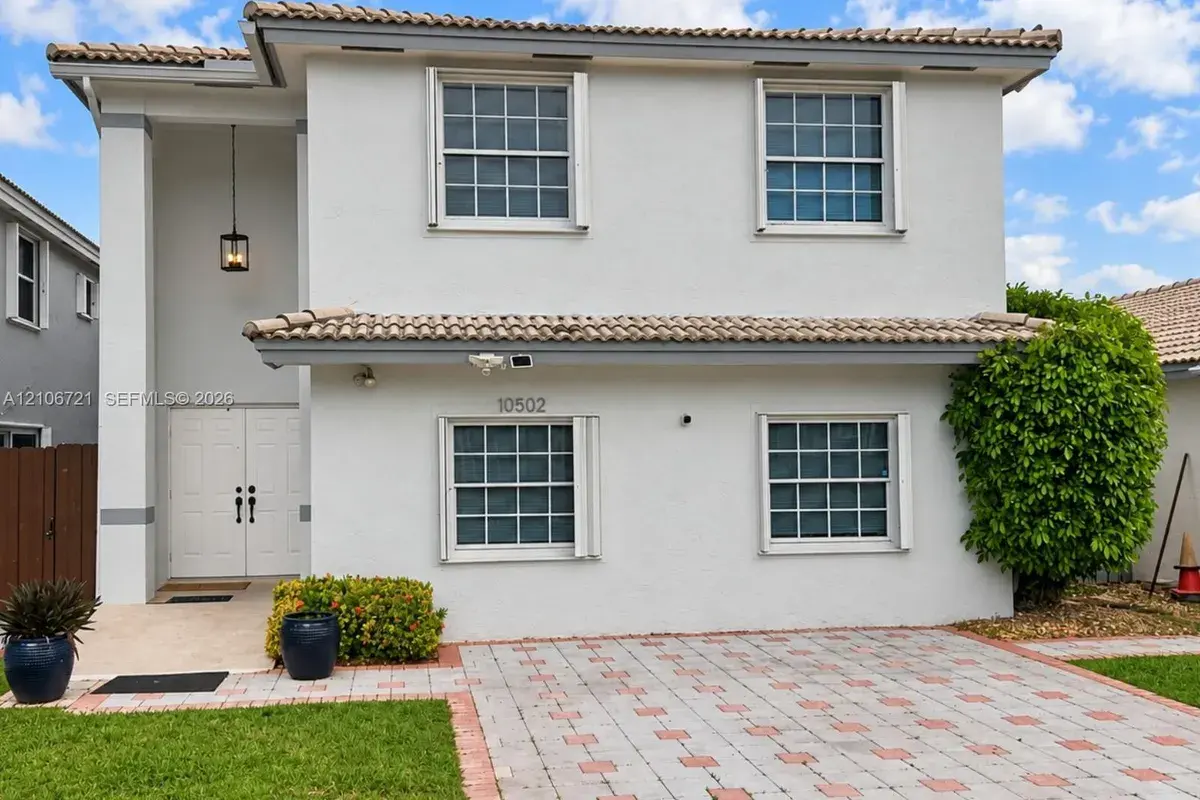 10502 SW 161st Ave, Miami FL 33196