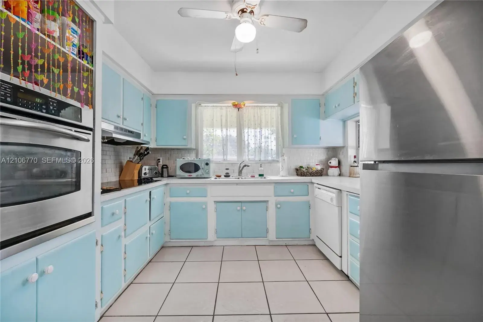 5701 SW 1st St, Plantation FL 33317