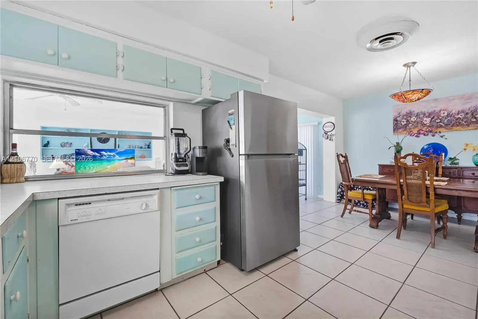 5701 SW 1st St, Plantation FL 33317