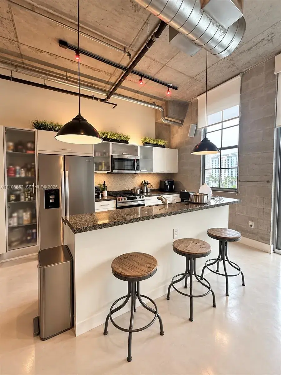 410 NW 1st # 504, Fort Lauderdale FL 33301