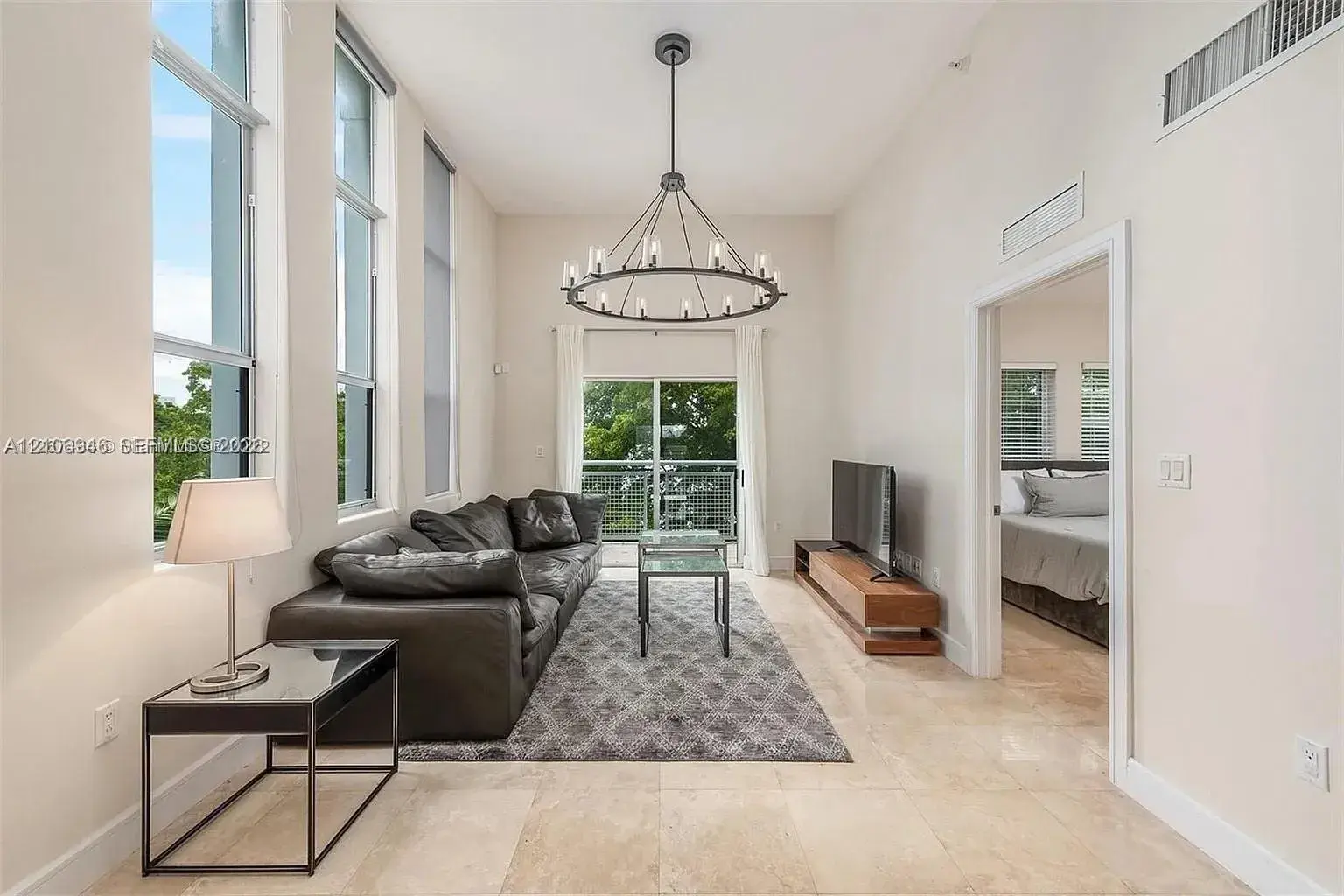 1040 10th St # 402, Miami Beach FL 33139