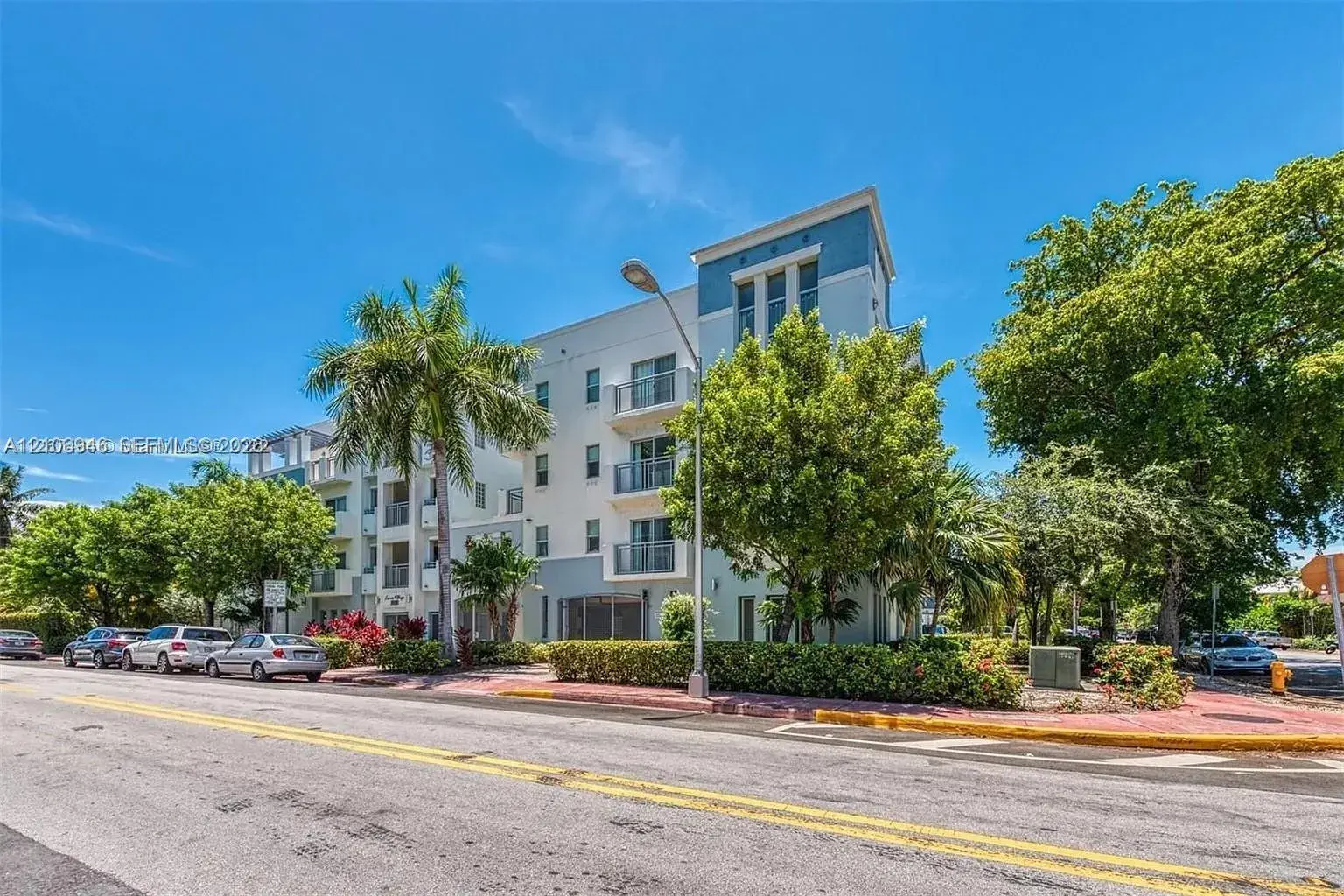 1040 10th St # 402, Miami Beach FL 33139