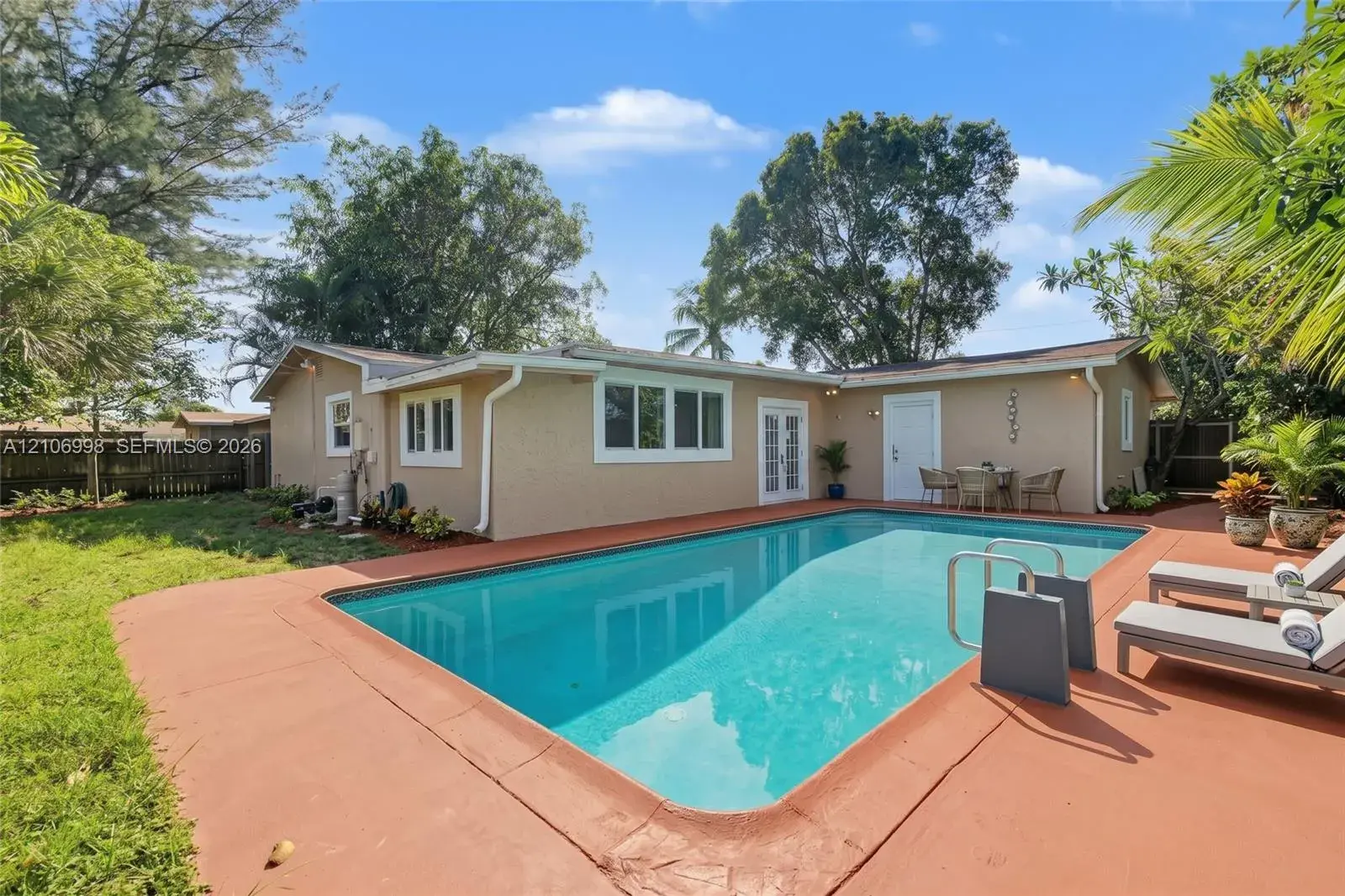 6501 NW 20th Ct, Sunrise FL 33313