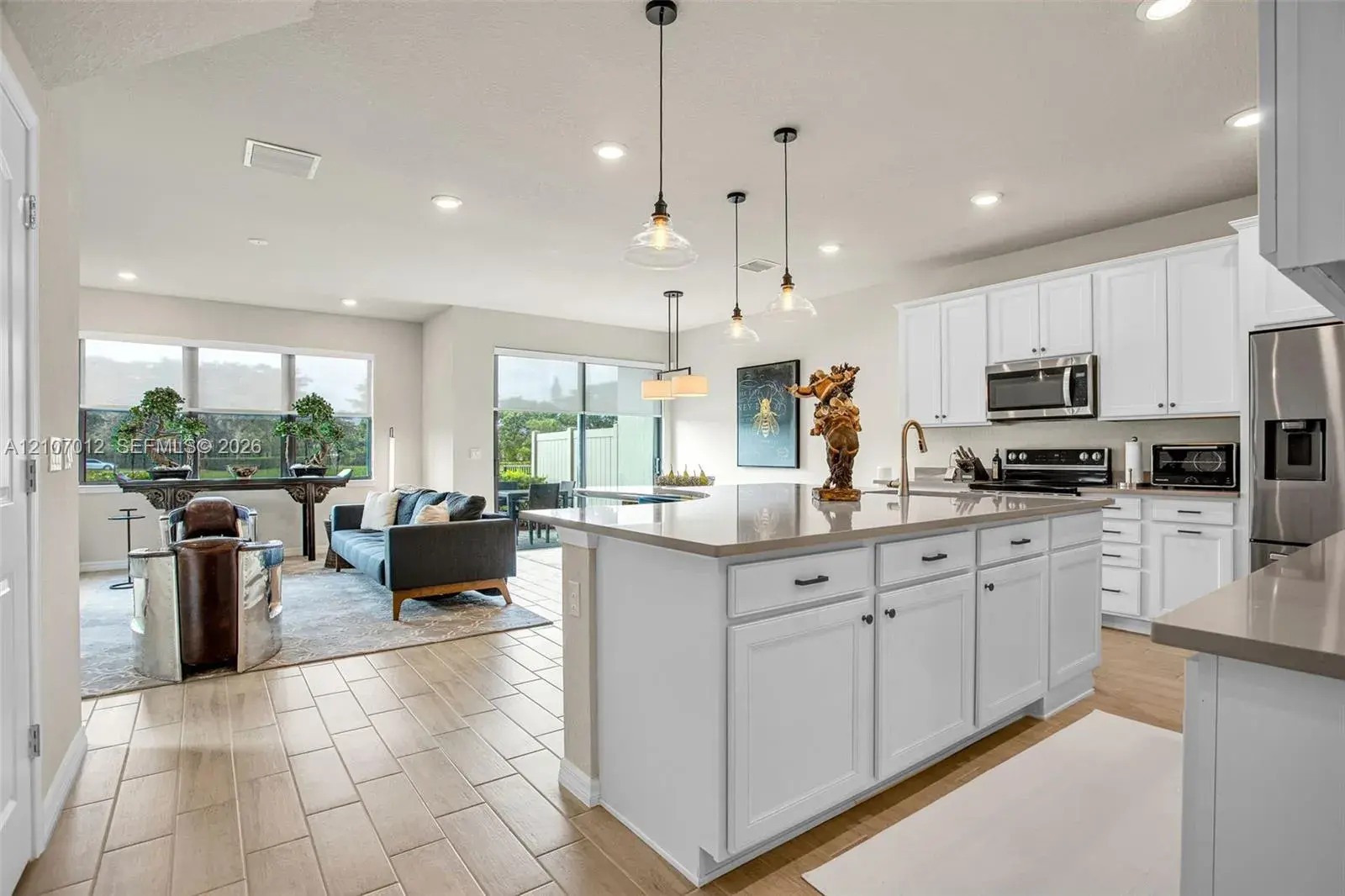 2126 Appleton Circle S, Fort Lauderdale FL 33309