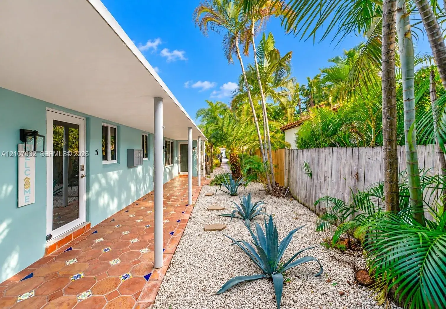443 NE 17th Way, Fort Lauderdale FL 33301
