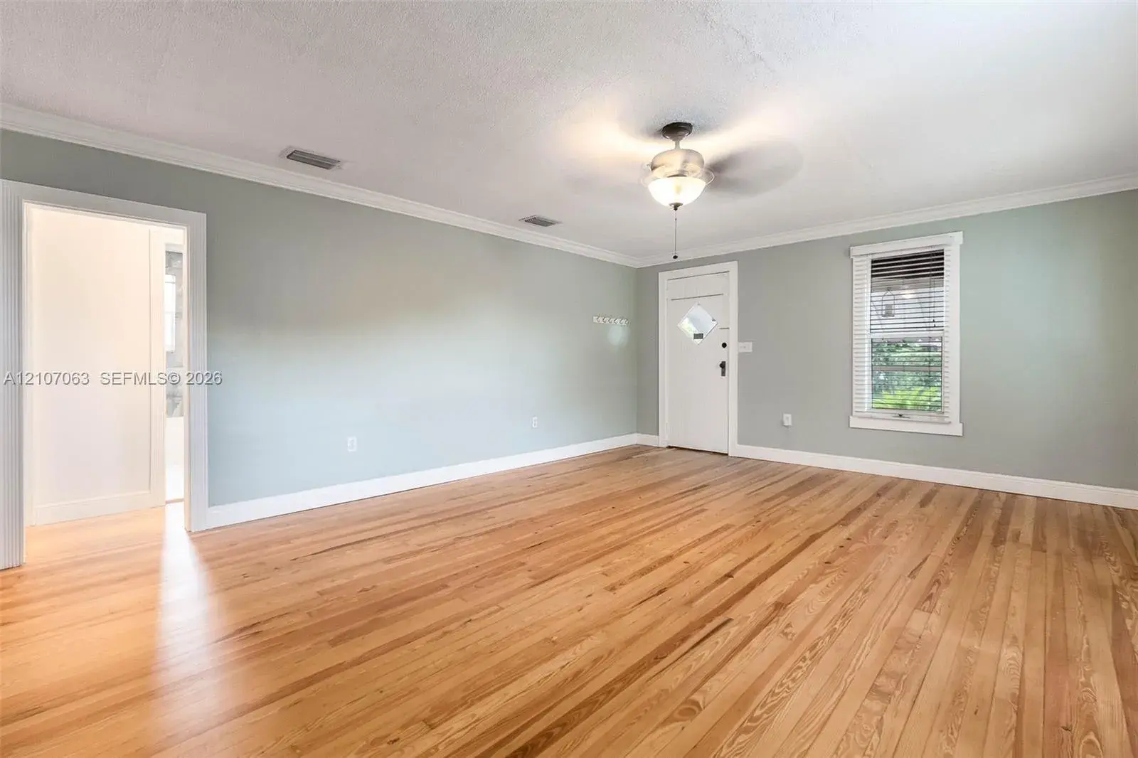 2967 SW 21st St, Miami FL 33145