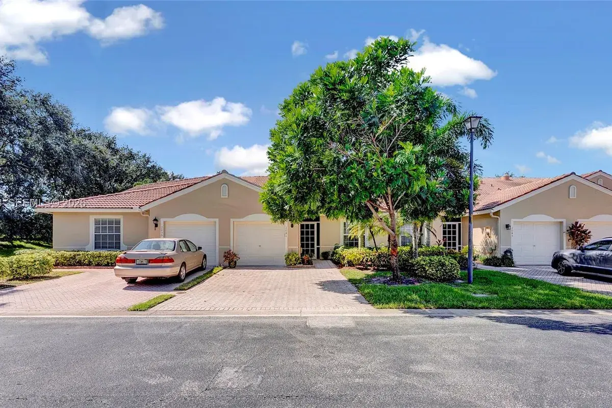 2041 Stonington Ter, West Palm Beach FL 33411