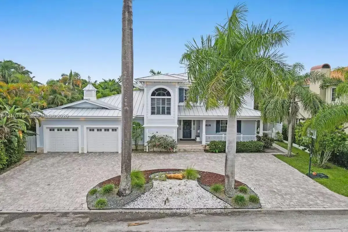 952 Lincoln St, Hollywood FL 33019